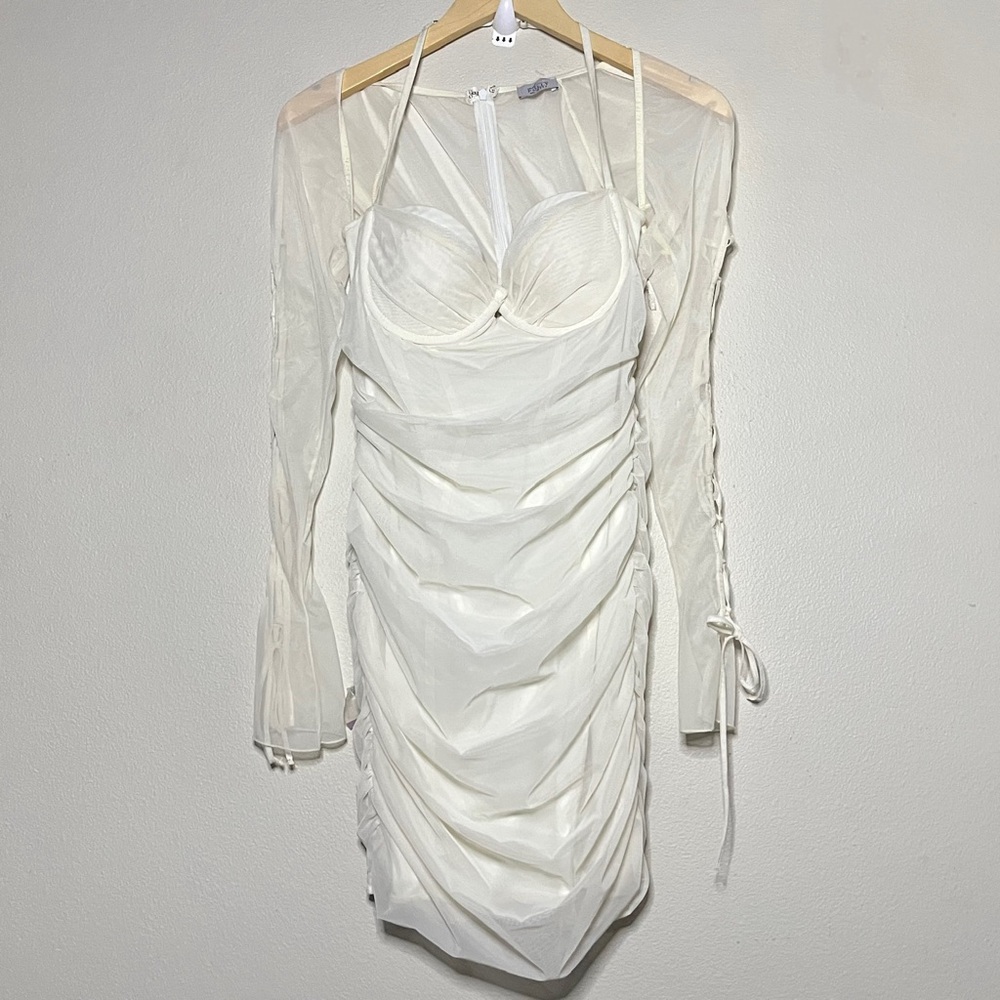 Oh Polly! Benita Dress - Picture 4 of 14